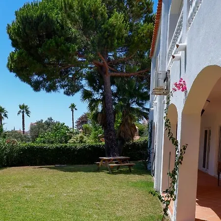 Casa Carioca Bed & Breakfast